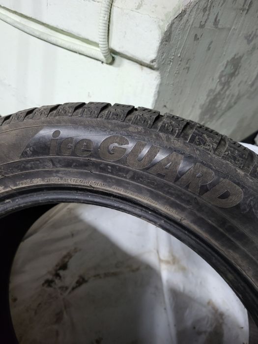 Шины зимные 285/50/20