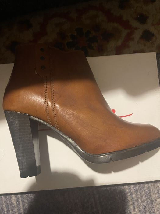 Ghete cu toc Brand Image, Noi, marime 39