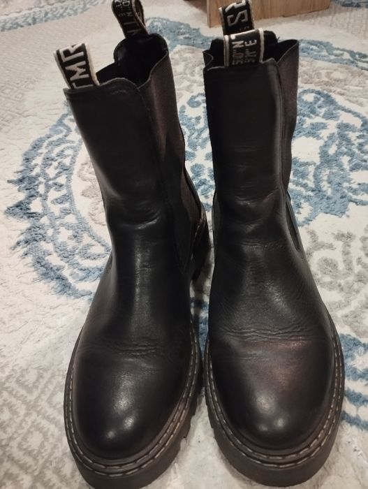 Продам осенние ботинки кожаные