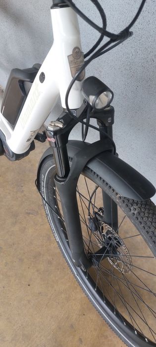 Продавам немски електрически алуминиев велосипед  27,5 цола,51 см