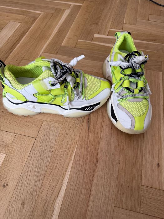 Маратонки 38 номер