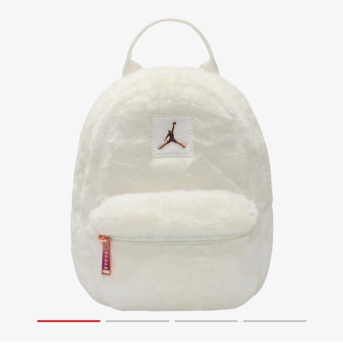 Дамска раница Nike