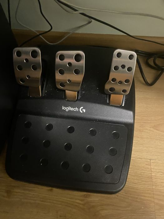 Продам руль либо обменяю на вр очки