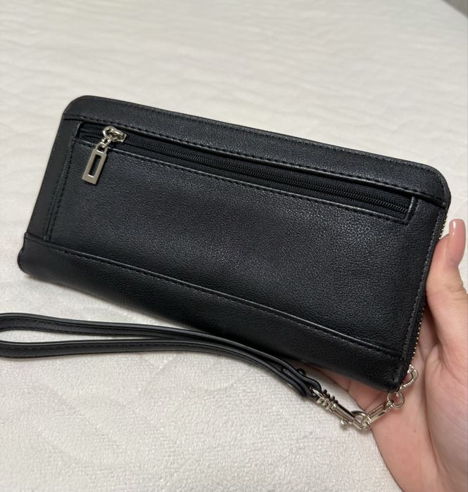 Оригинално портмоне Guess