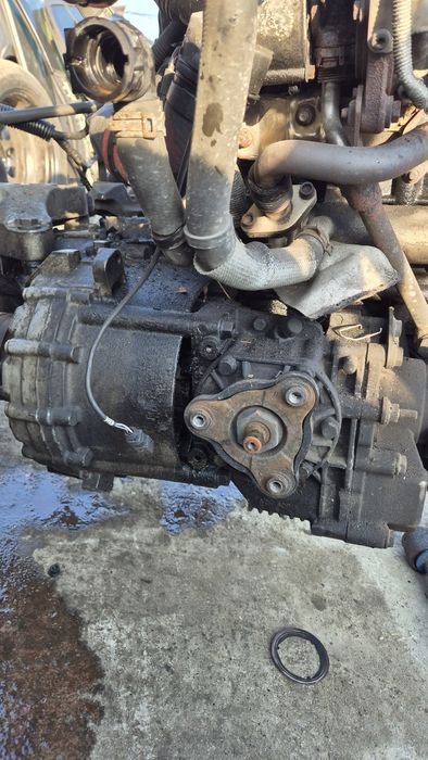 Vând cutie passat  b6 4x4 KDL