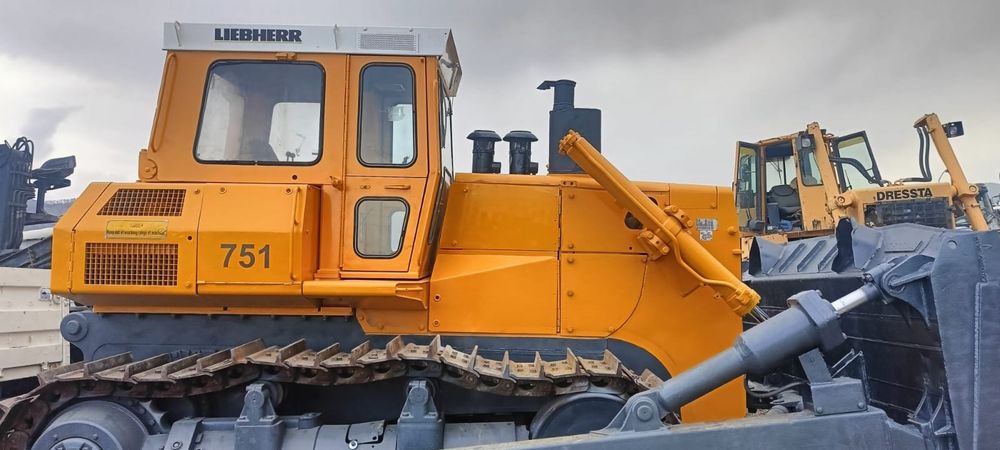 Бульдозер liebherf Pr751