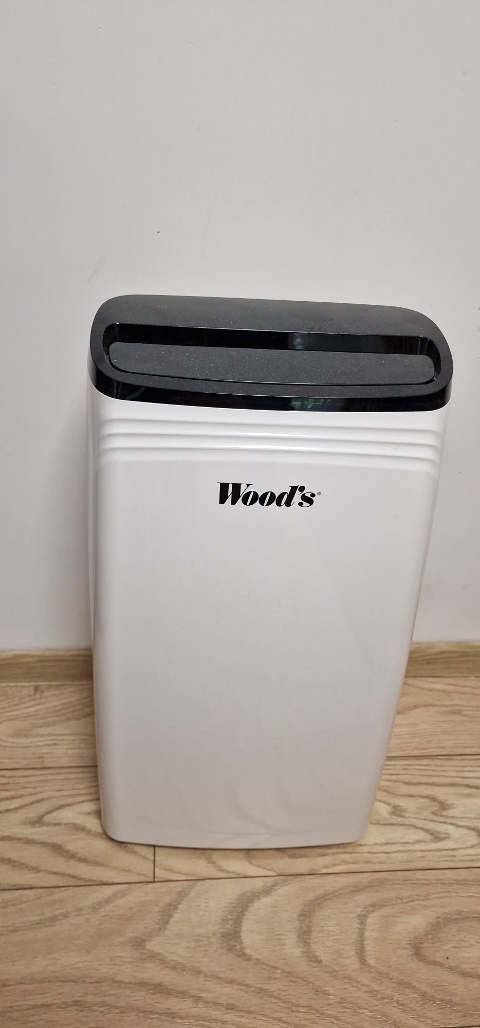 Dezumidificator Woods MDK26 capacitate 25 litri/zi