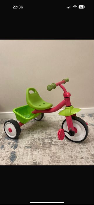 Трехколесный велосипед