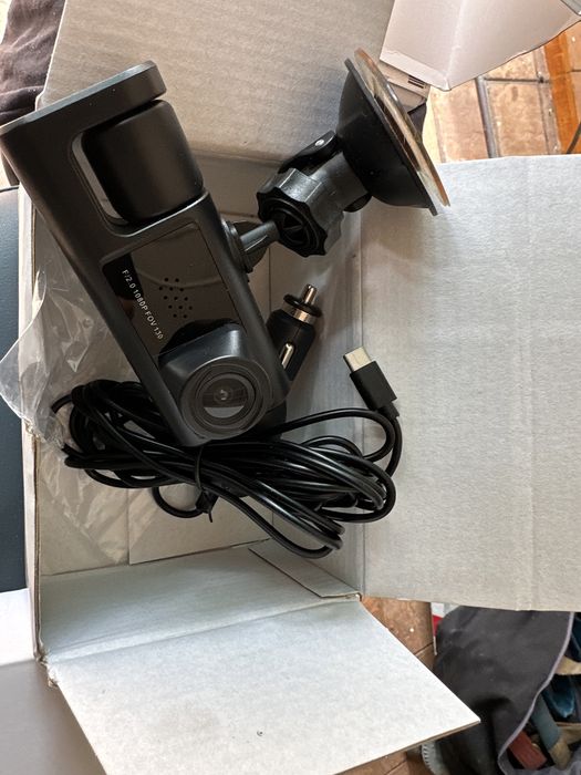 Vand camera bord auto noua