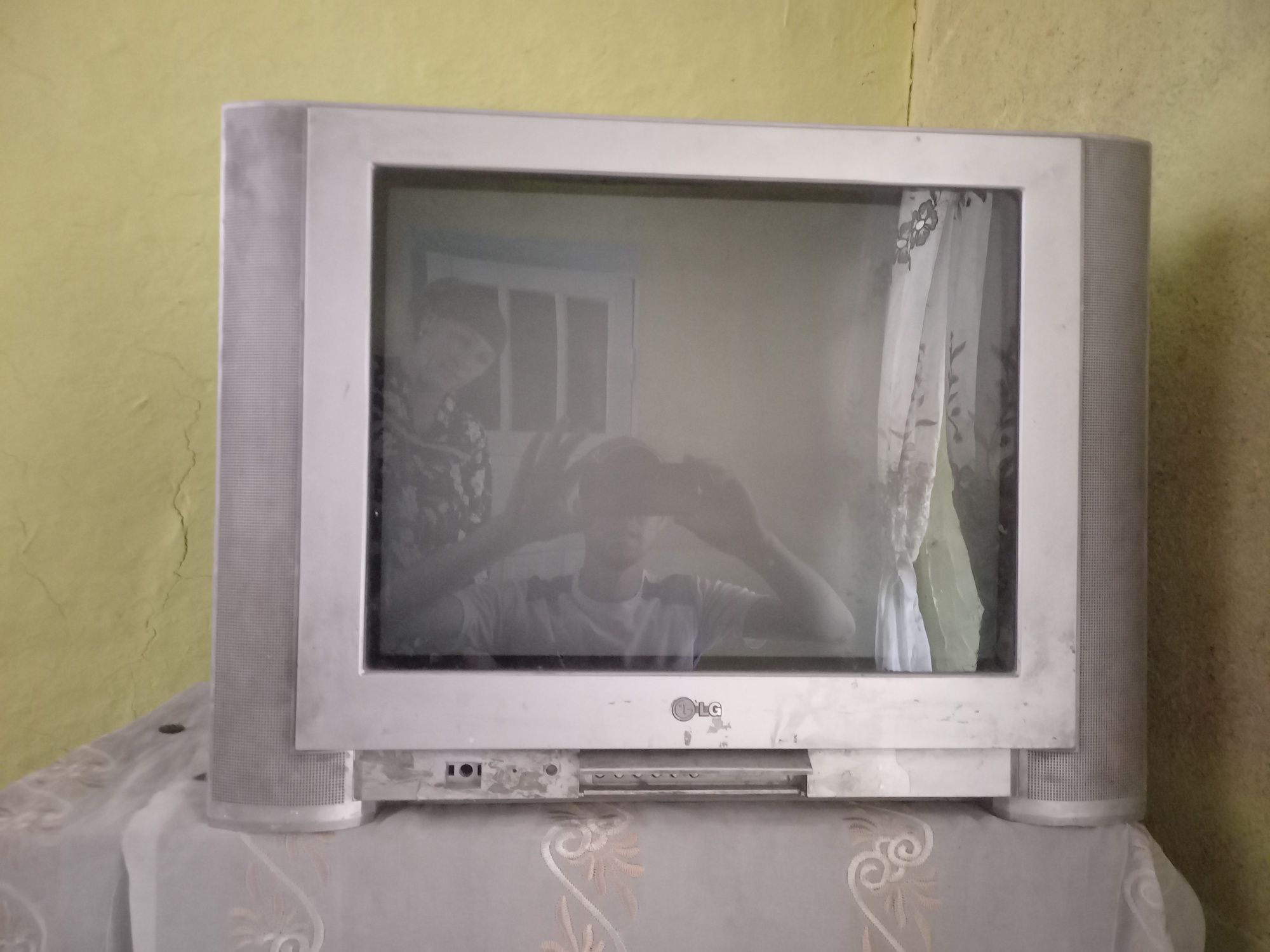 LG telvezor zo‘r ishlaydi