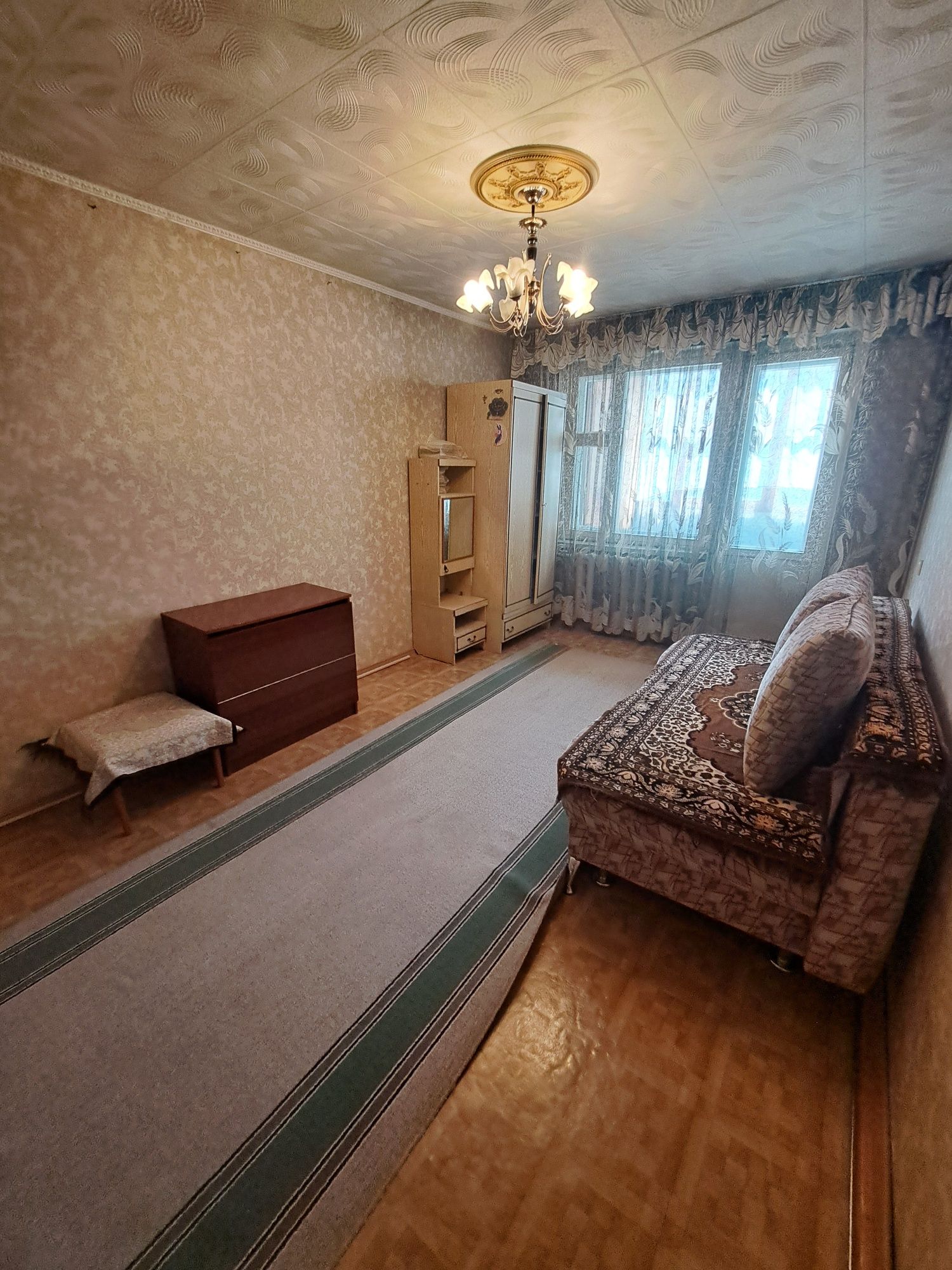 Продаём однокомнатную квартиру УП на 8ом м-не