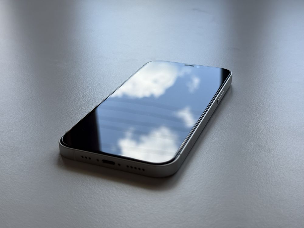 iPhone 12 64GB - ПЕРФЕКТЕН