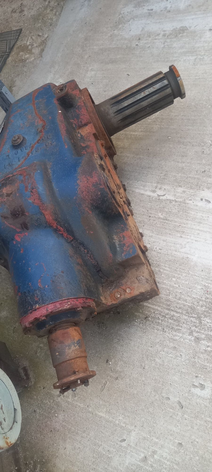 reductor industrial / reductoare masive de forță 30 tone