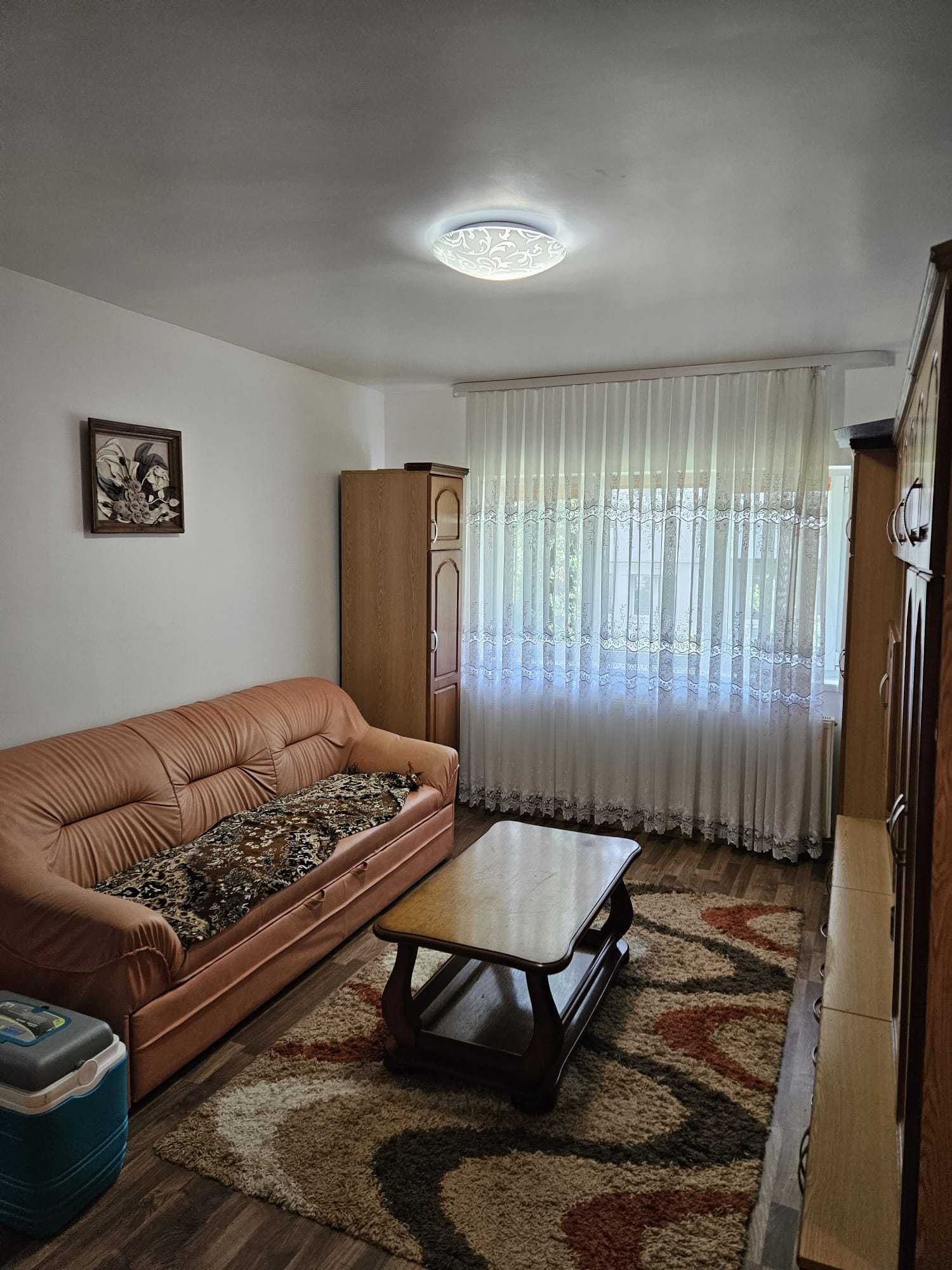 Apartament cu 2 camere, Str. Salcamului, Cartier Unio. Negresti-Oas