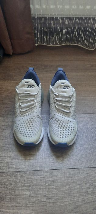 Adidas Nike AirMax 27c