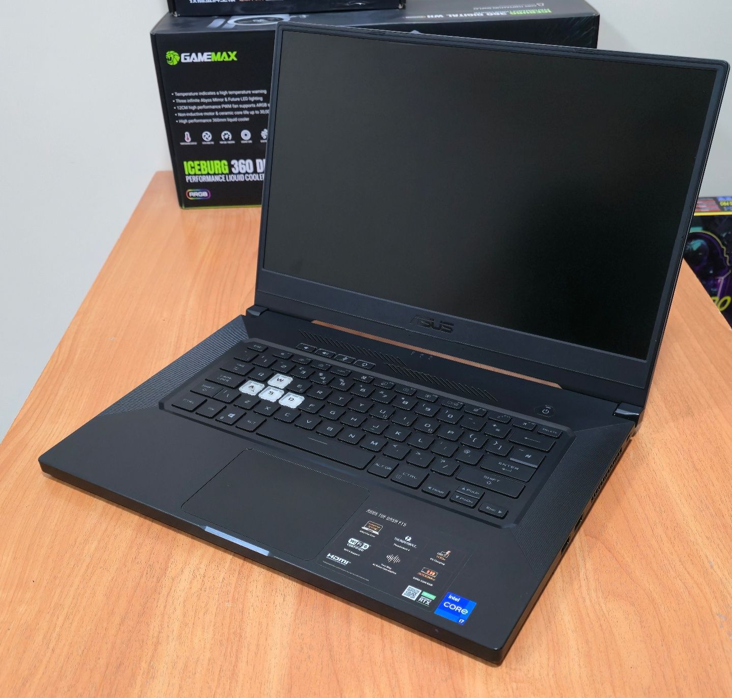 Мощный игровой ноутбук 
Asus TUF DASH F15