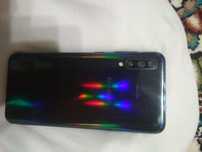 Samsung A50 64 GB. Sotiladi holati zor