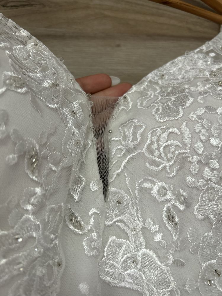 Rochie mireasa de vanzare