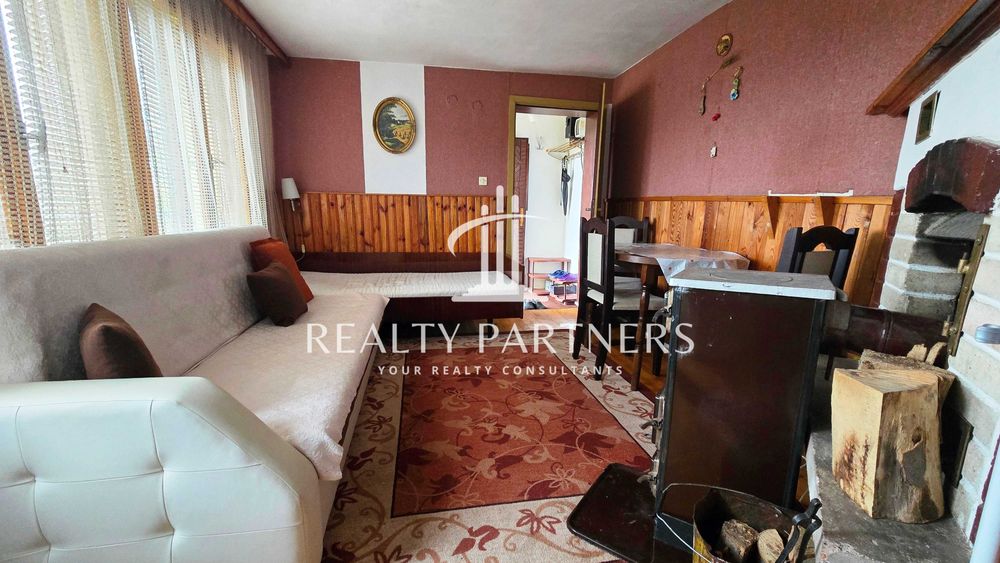 Къща в с. Дивотино област Перник