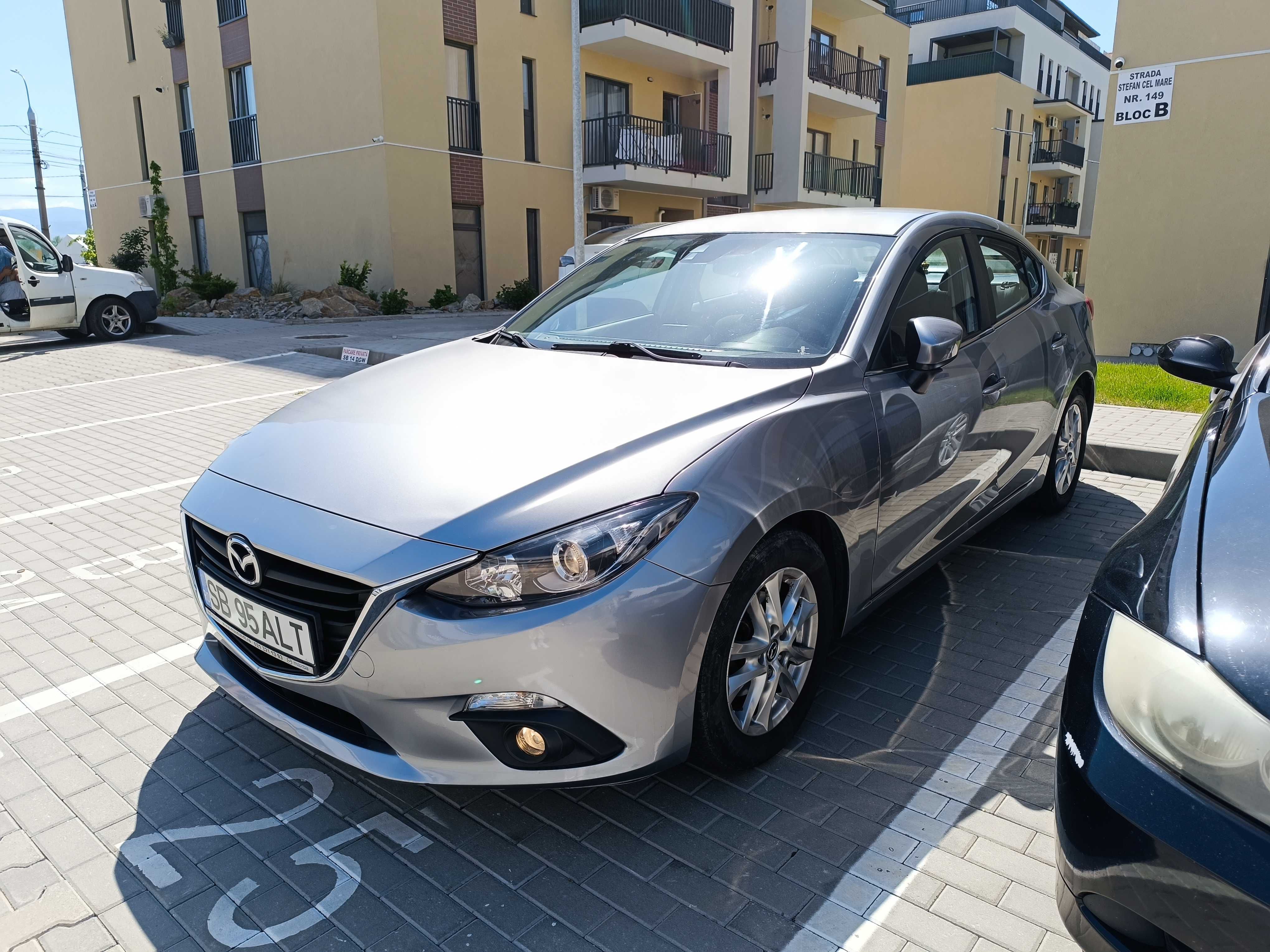 Se vinde Mazda 3