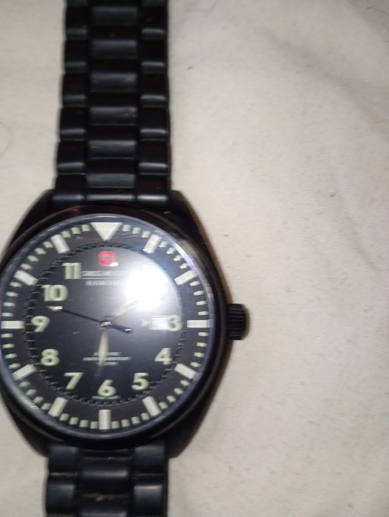 Swiss military в идеален вид