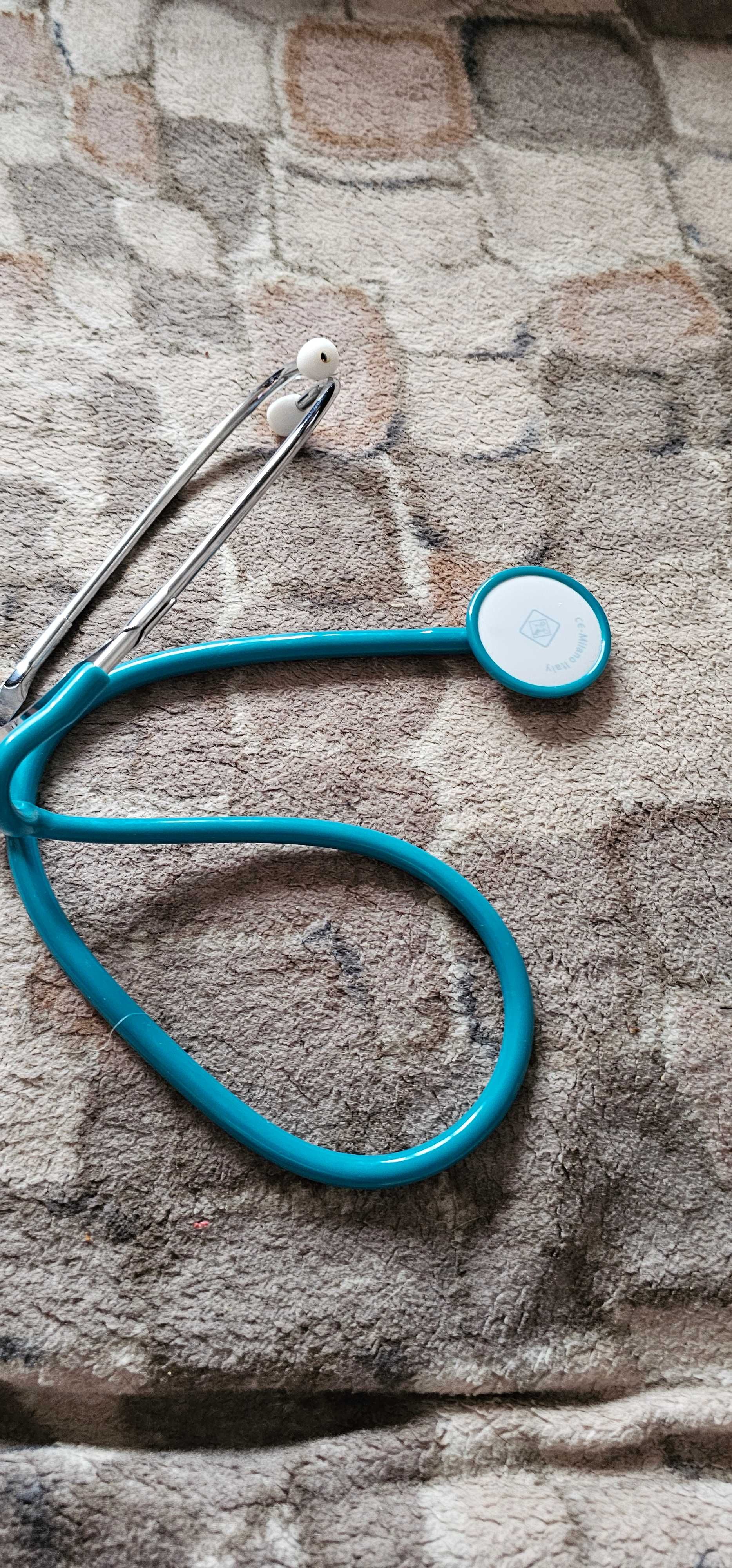 stetoscop albastru italia functional