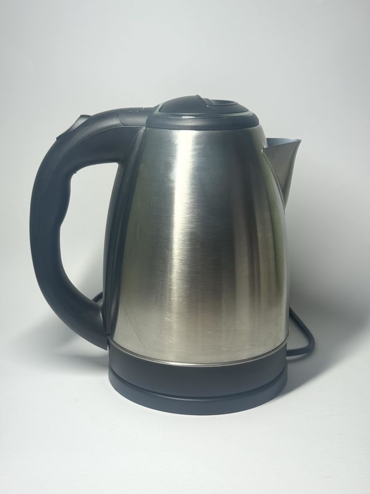 Нова електрическа кана TERMOMAX TK3079 – 2 литра, 1500W