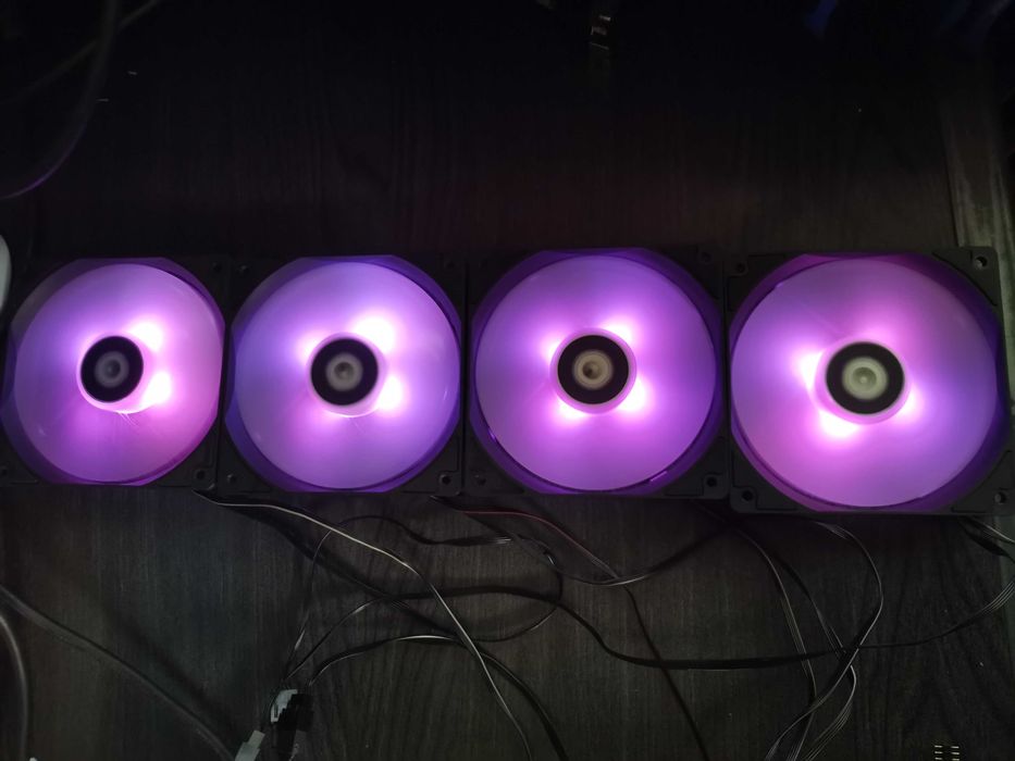 4 X Cooler Ventilator ID-Cooling 120 mm RGB.