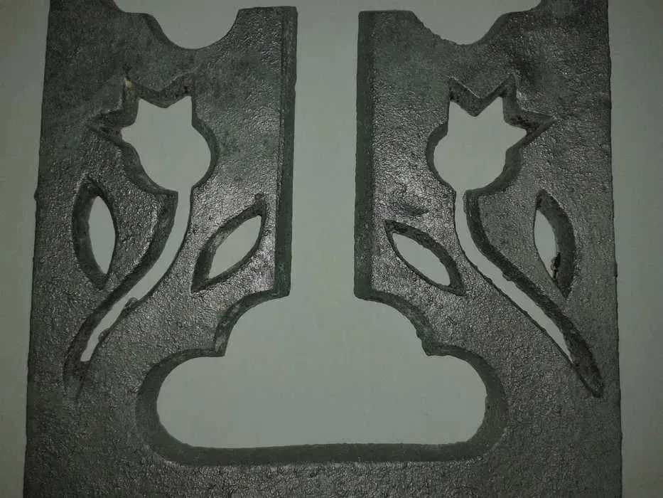 Matrita pentru ornarea colivei in forma de cruce anii 60