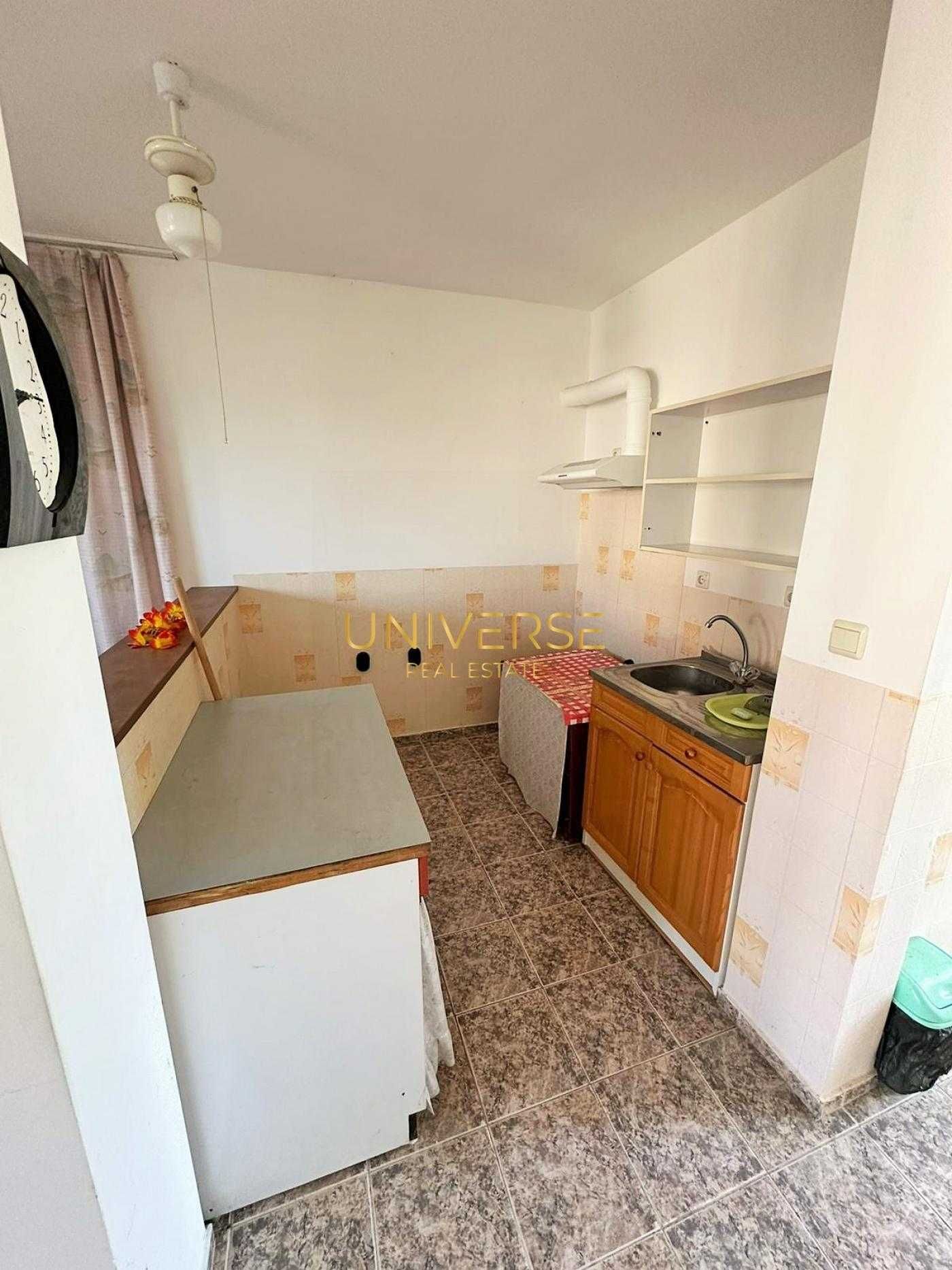 Къща за 2 собственици със собствен парцел в село Порой.#480