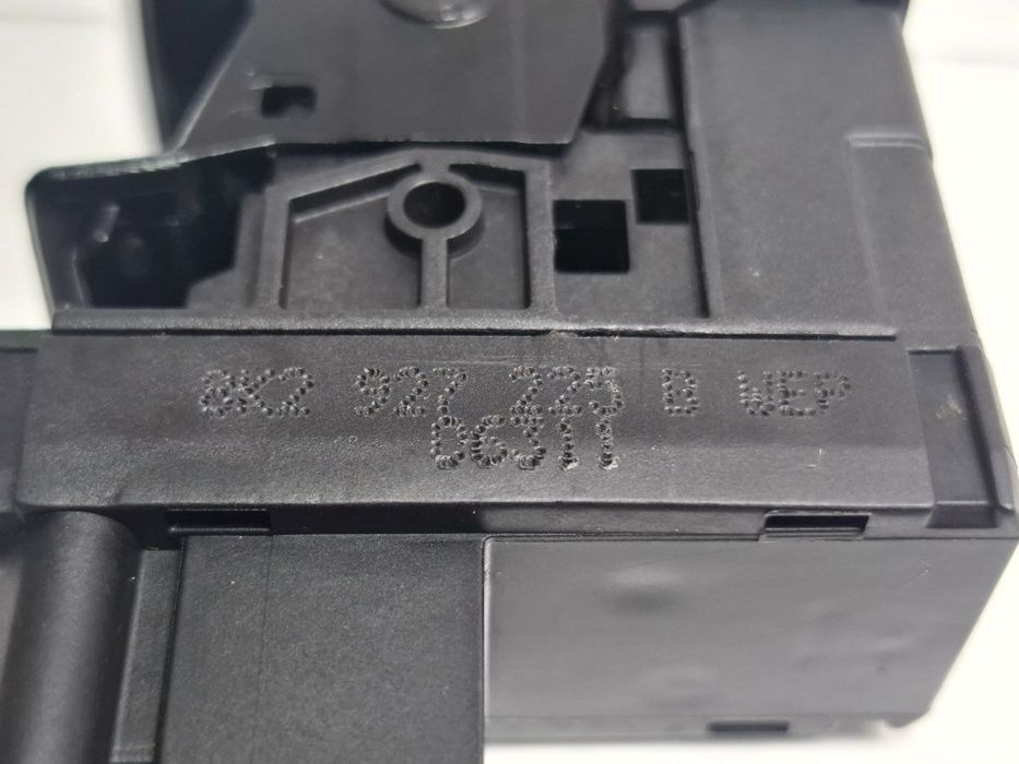 Buton frana de mana AUDI A4 IV Avant 8K5, B8 2007 - 20152.0 TDI CAGA, CJCA, CMEA, CMFA 8K2927225B