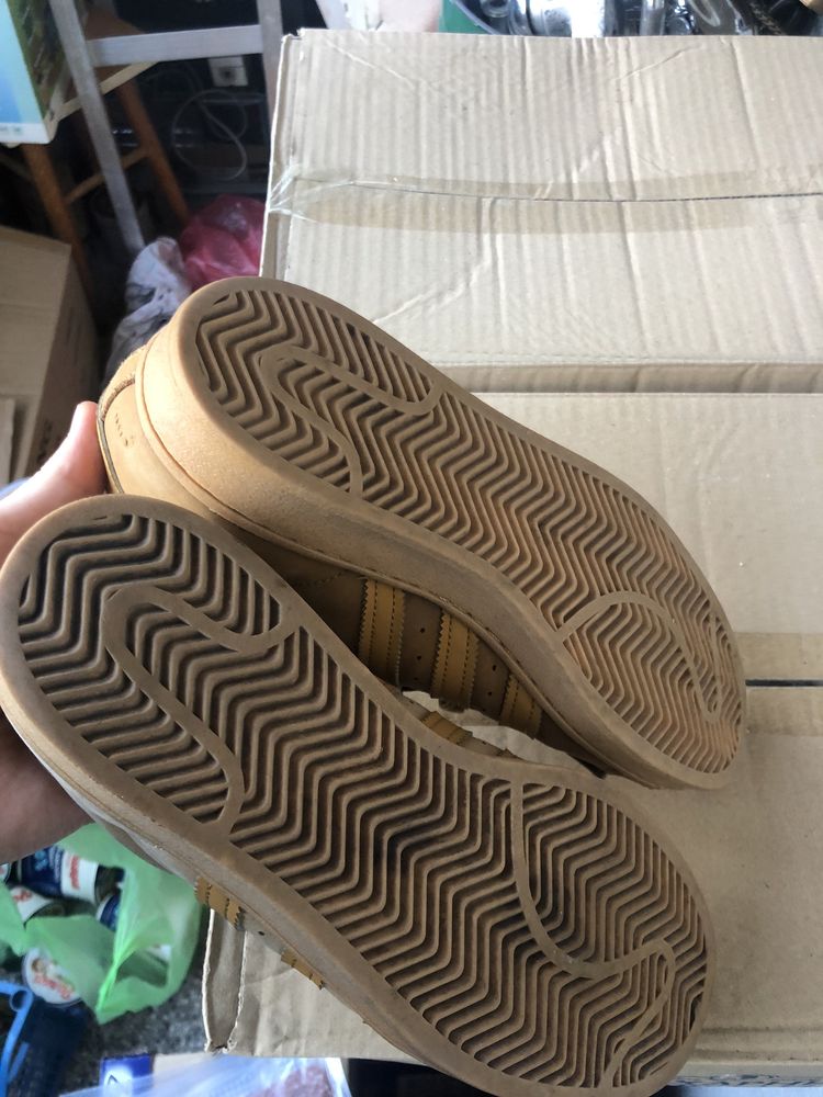 Adidas Дамски обувки нови и оригинални