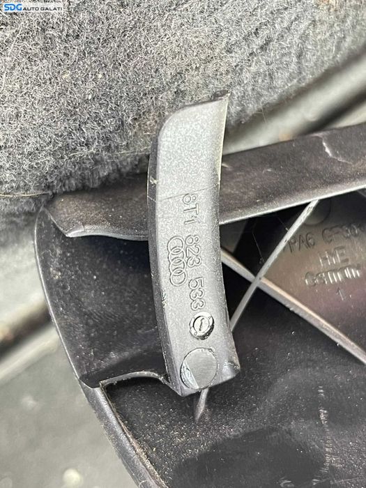 Maner Clapeta Actionare Deschidere Capota Motor Audi A6 C7 2011 - 2014 Cod 8T1823533 [C5558]