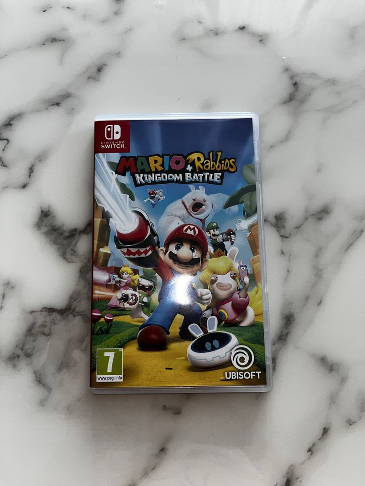 Почти нова Nintendo switch oled+ бял кожен калъф+Mario game card
