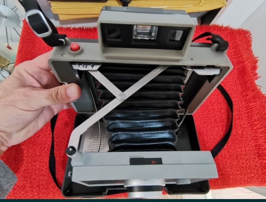 Aparat foto Polaroid 330