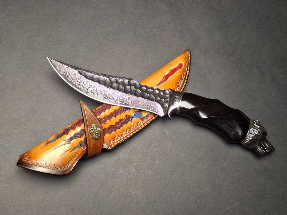 Ловен нож от дамаска стомана Monster Wolverine