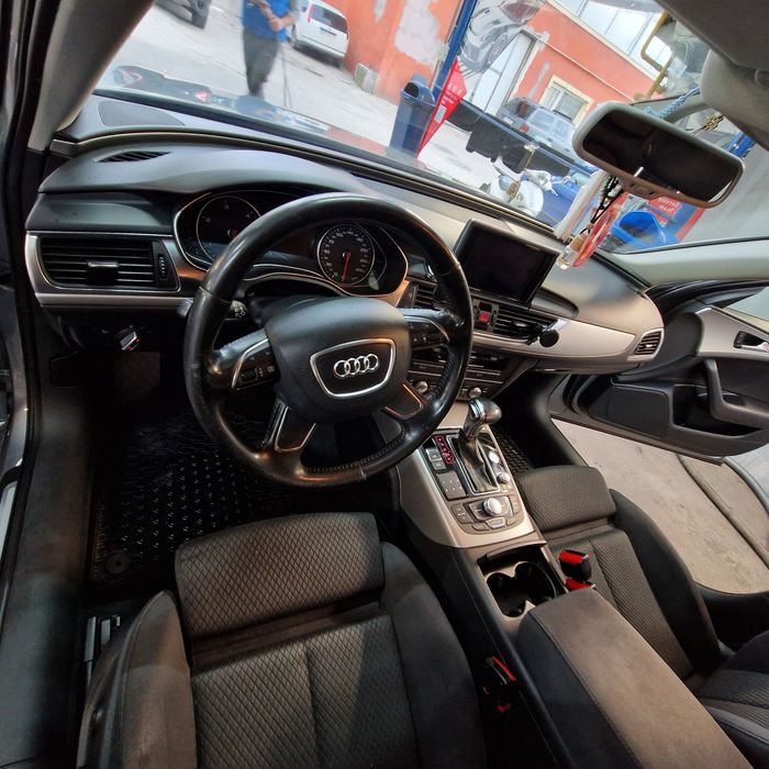 Vând Audi A6 Limousine