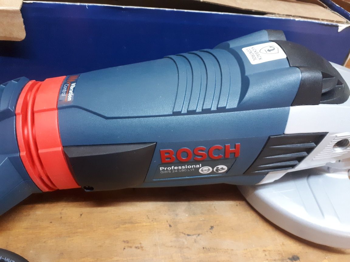 Нов Ъглошлайф BOSCH GWS 24-180 LVI