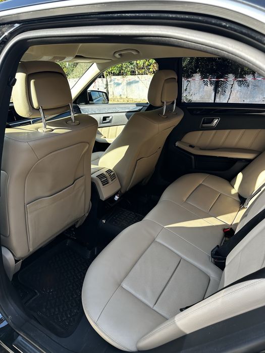 Mercedess E-Class 2011 Avantgarde intretinut