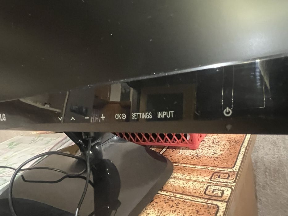 Телевизор LG 27 инча монитор