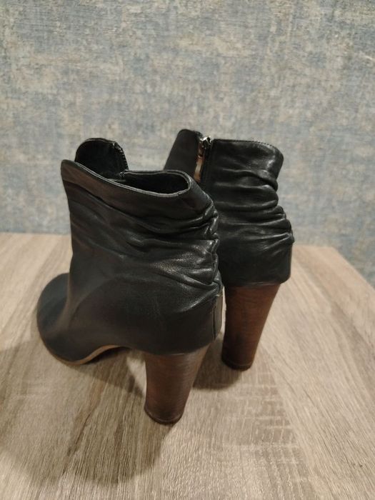 Полу ботинки кожаные