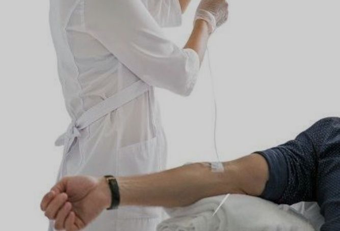 Мед сестра на дом. Системы, инъекции, постановка мочевого катетера!