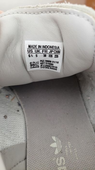 Incaltaminte sport Adidas 38