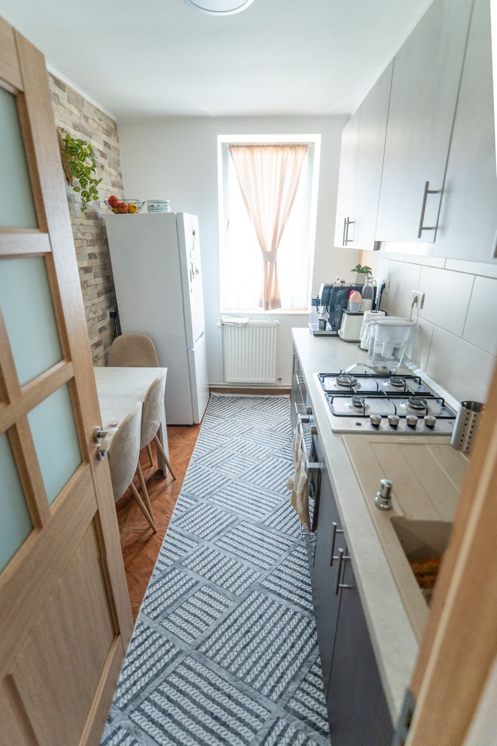 Apartament 3 camere 68mp