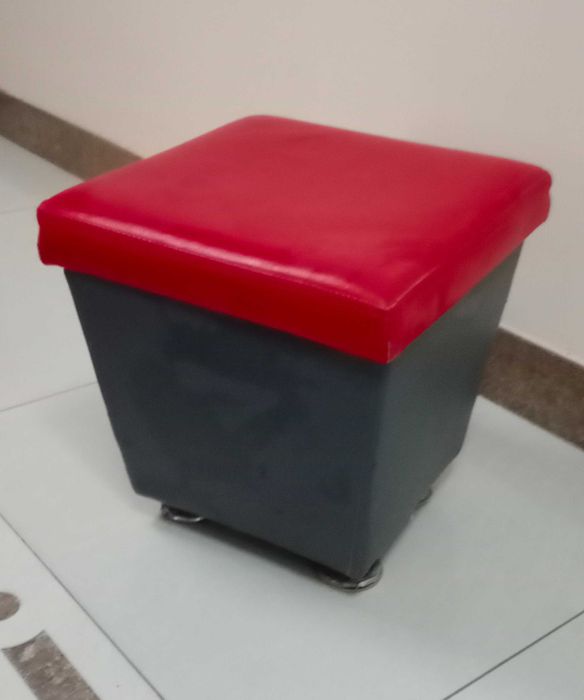 Продам пуфики б/у в хорошем состоянии