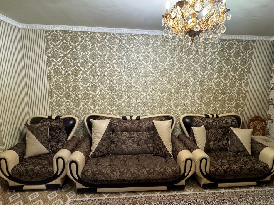 Продаеться Диван Кресло