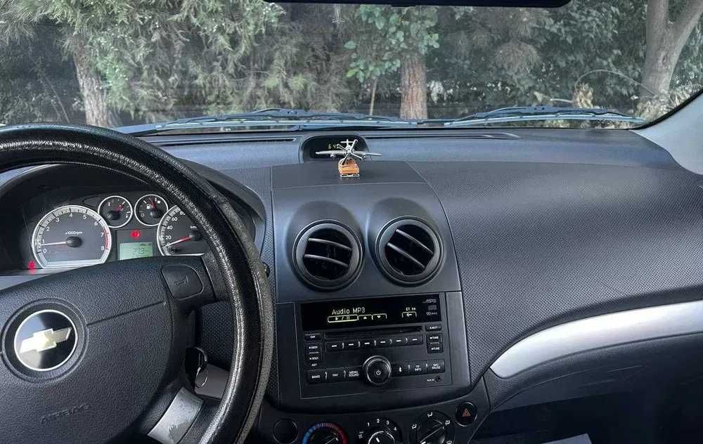 Продам свою Chevrolet Nexia 3 LT.