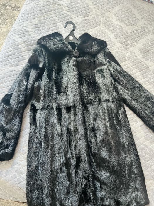 Продам норковую шубу