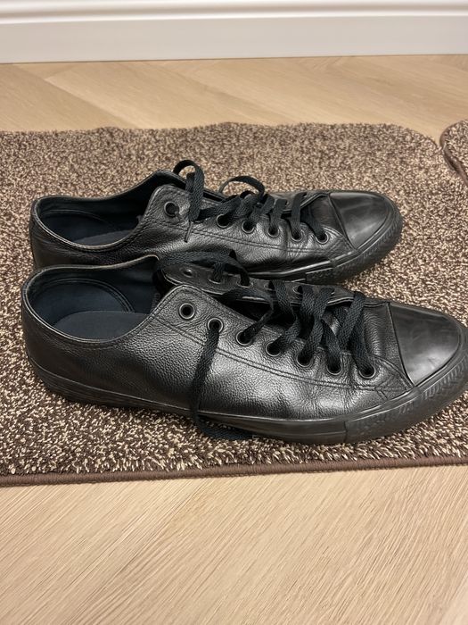 Tenesi converse și adidași Ck mărimea 46