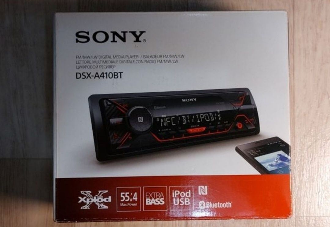 Магнитола Sony c блютусом